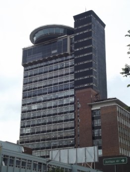 70s modernism. What goes around....